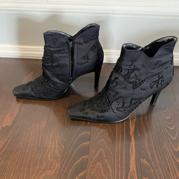 Beaded Satin Booties - Picture 4 of 8